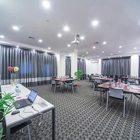 Amarant & Conference Halls By Chm Hotel