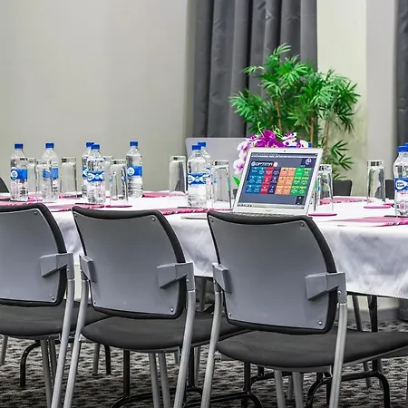 Hotel Amarant & Conference Halls By Chm Kiev